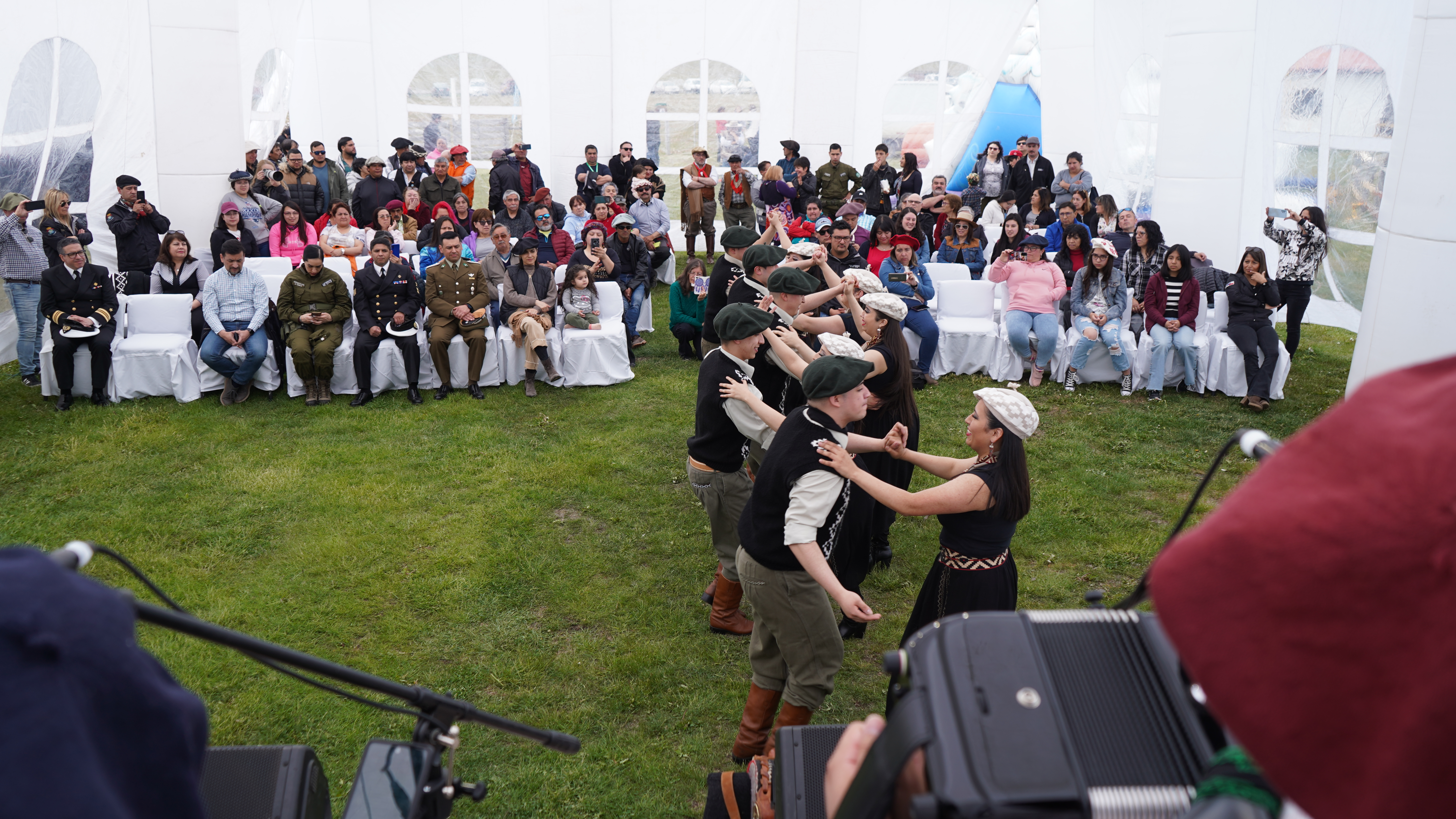 Foto 6 (chamanes y arreboles).JPG